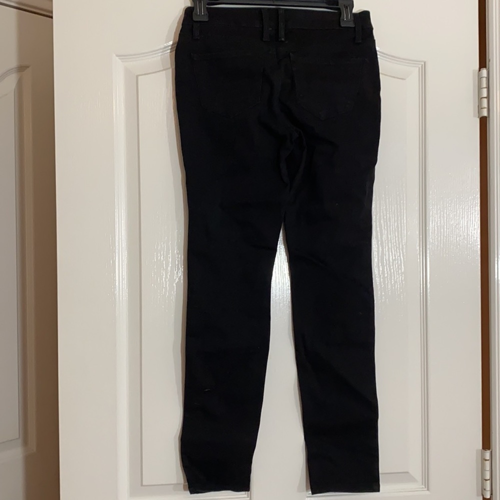 Blk Jeans - Picture 3 of 4
